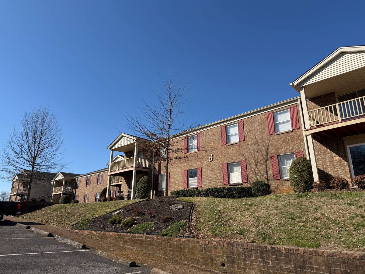 Apartment for rent at 600 5th Ave W, Springfield, TN 37172
