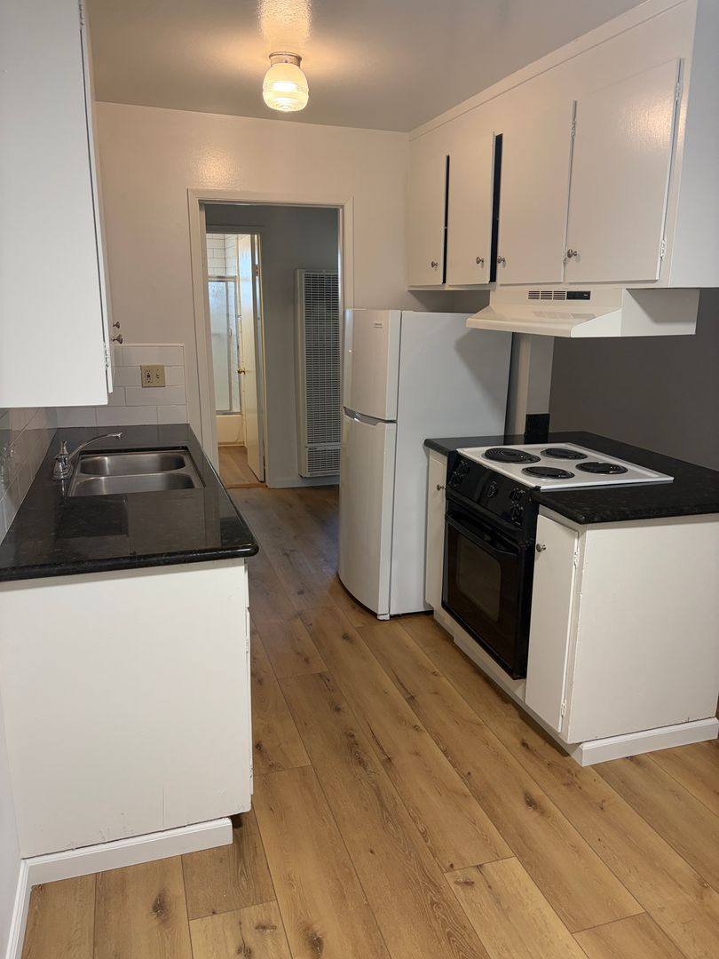 Apartment for rent at 1910 46th Ave, Capitola, CA 95010
