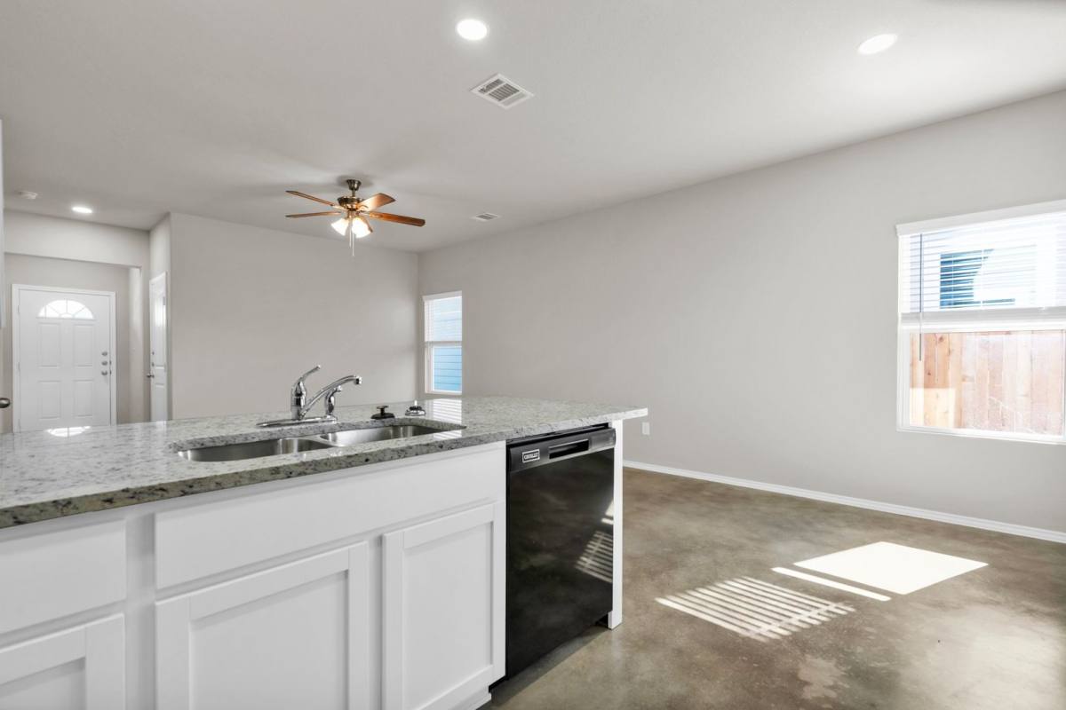 Apartment for rent at 9426 Apple Ridge Lane, San Antonio, TX 78239