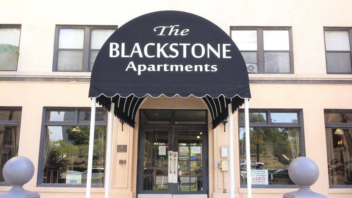 Apartment for rent at 330 W Ocean Blvd, Long Beach, CA 90802