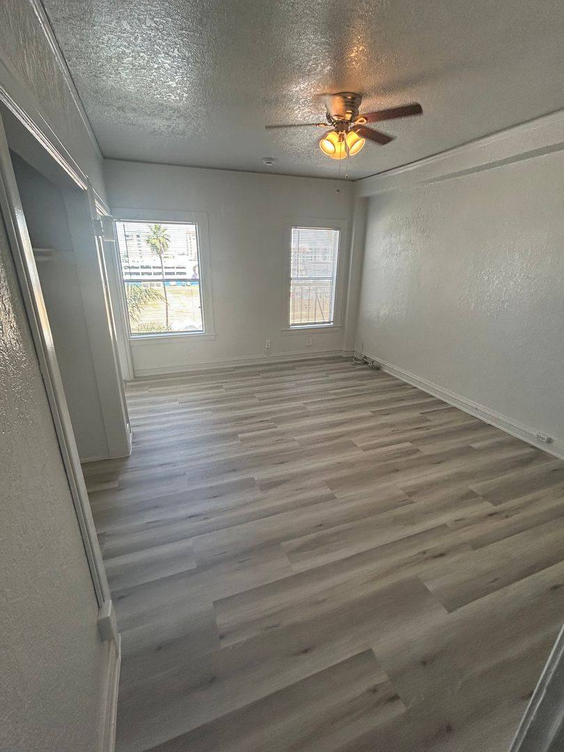 Apartment for rent at 330 W Ocean Blvd, Long Beach, CA 90802
