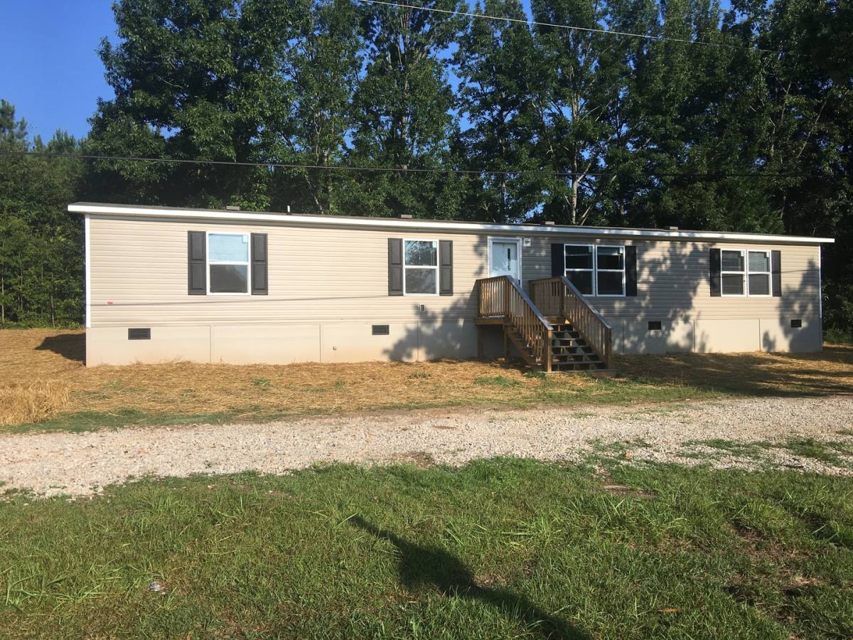 Apartment for rent at 3355 Hardman Morris Rd, Colbert, GA 30628