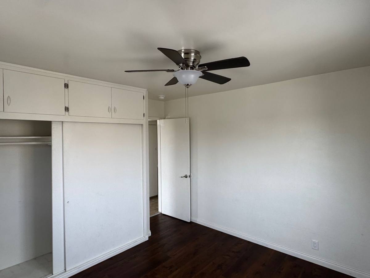 Apartment for rent at 1351 E Vernon Ave, Los Angeles, CA 90011