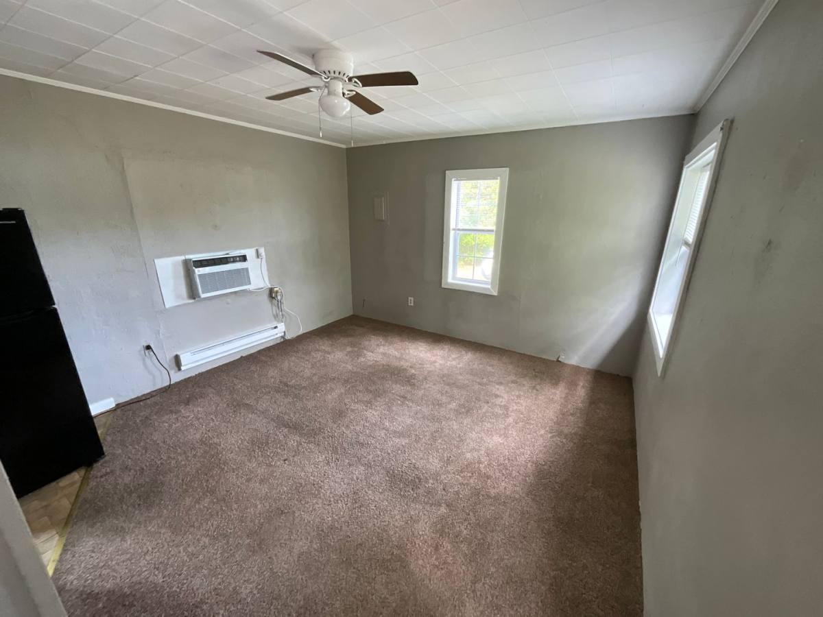 House for rent at 125 Hill Loop, Bonifay, FL 32425