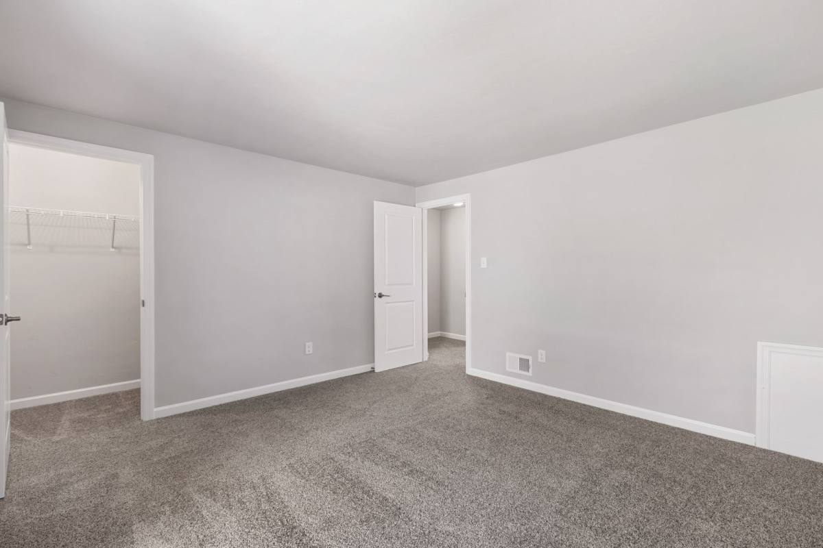 Apartment for rent at 101-604 Carriage Hill, Canonsburg, PA 15317