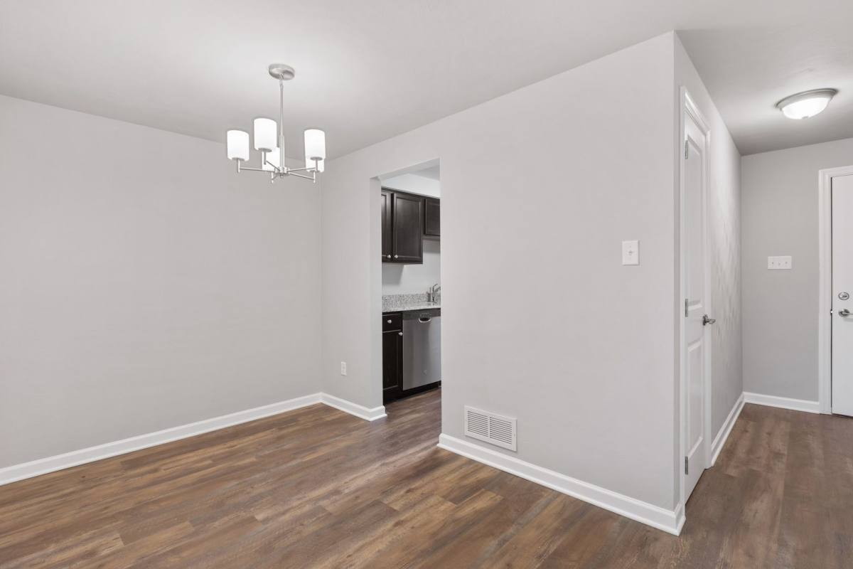 Apartment for rent at 101-604 Carriage Hill, Canonsburg, PA 15317