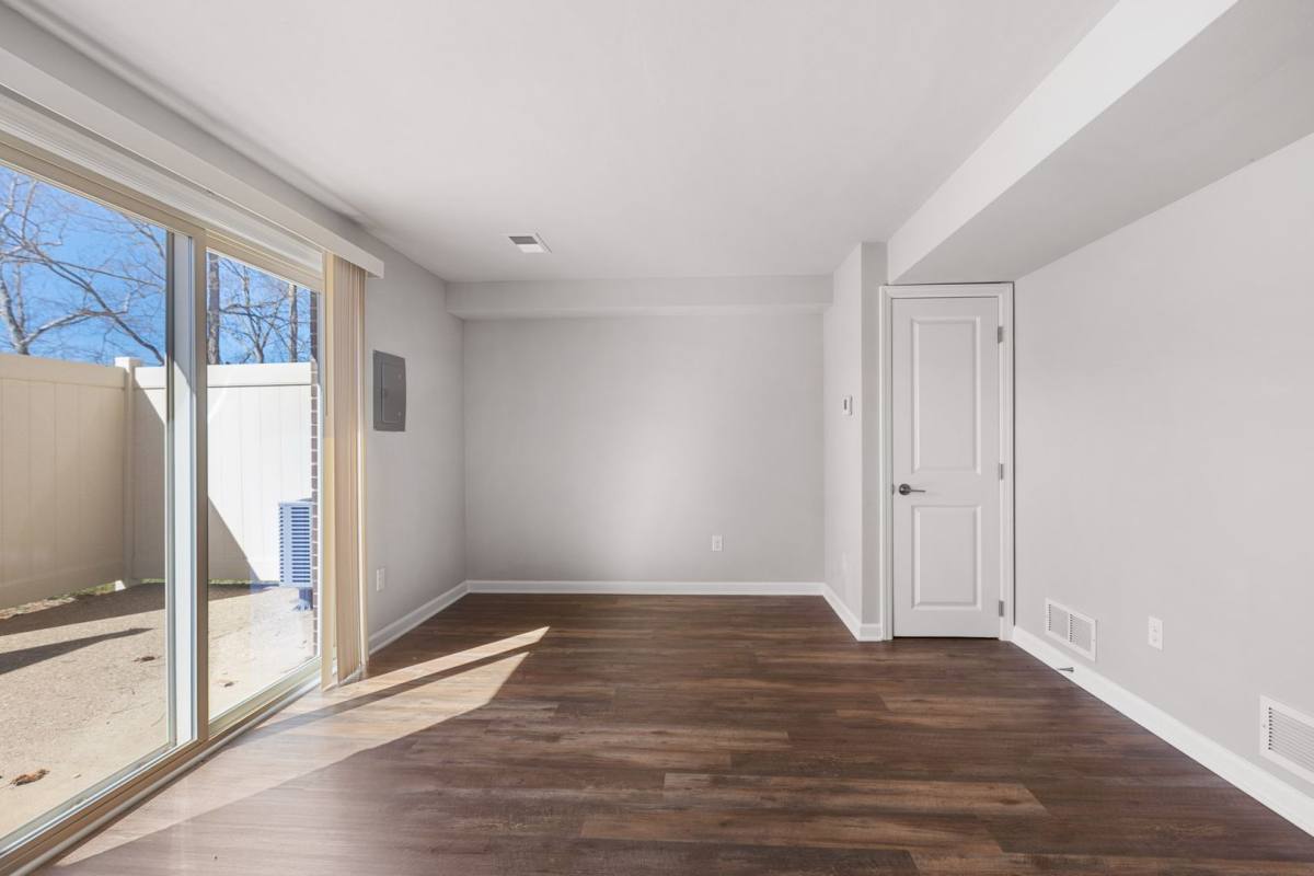 Apartment for rent at 101-604 Carriage Hill, Canonsburg, PA 15317