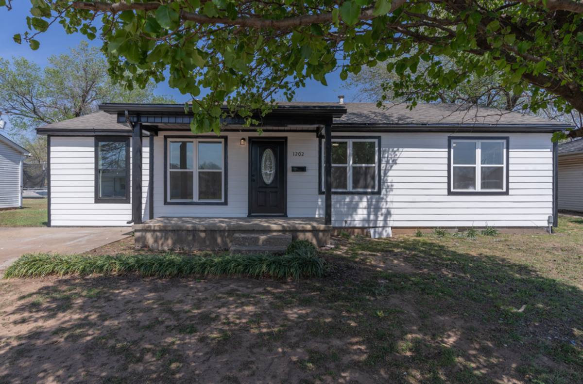 House for rent at 1202 Mark S, Shawnee, OK 74801