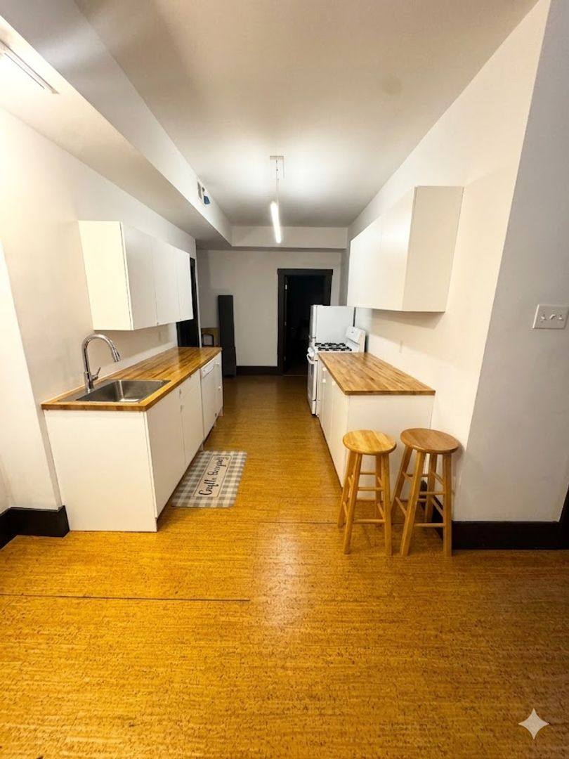 Apartment for rent at 1600 Lowrie St, Pittsburgh, PA 15212