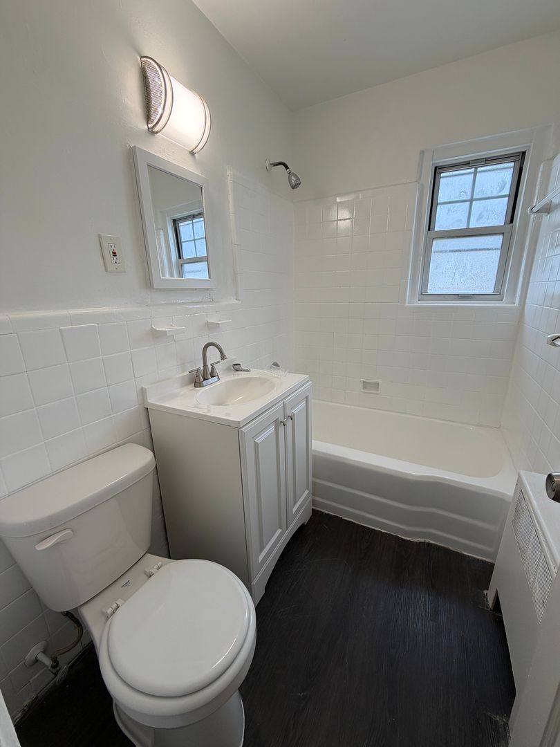 Apartment for rent at 391-419 Union Ave, Irvington, NJ 07111