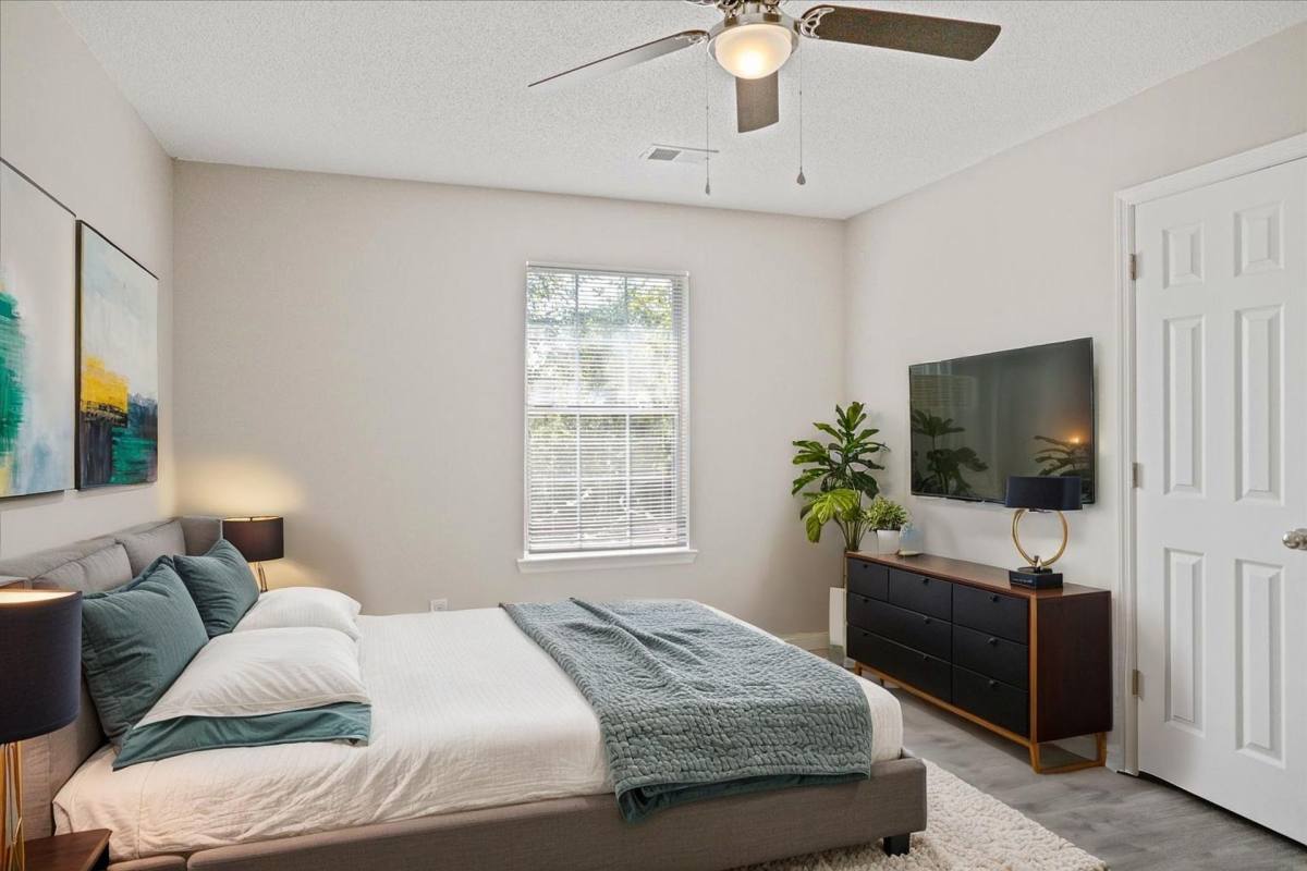 Apartment for rent at 2501 Briarwood Ave SW, Fort Payne, AL 35967