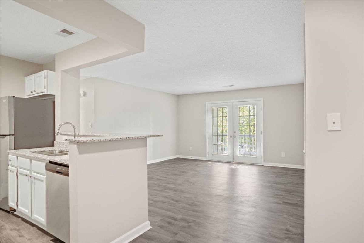 Apartment for rent at 2501 Briarwood Ave SW, Fort Payne, AL 35967