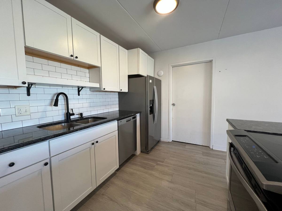 Apartment for rent at 618 3rd St NW, Rochester, MN 55901
