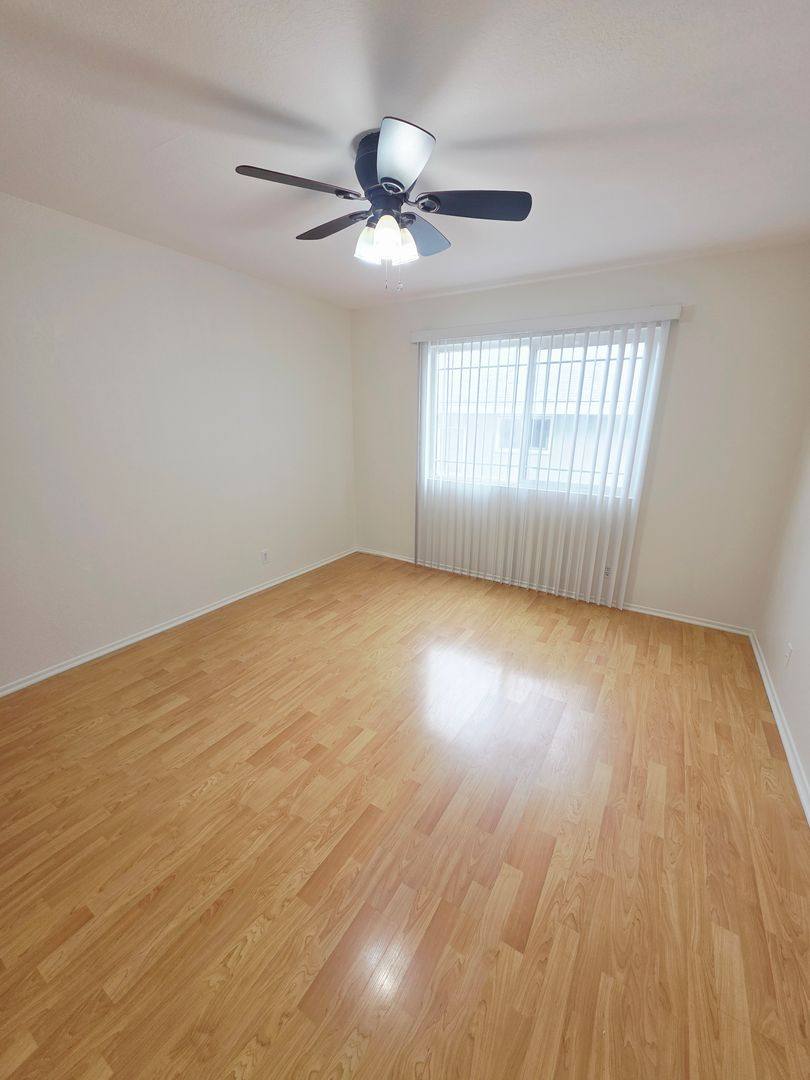 Apartment for rent at 319 Concord St, Glendale, CA 91203