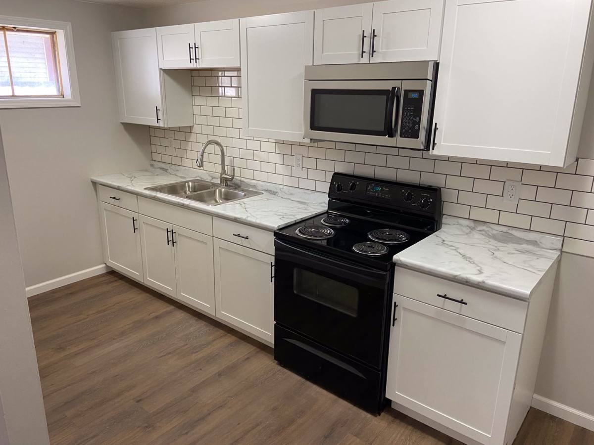 Apartment for rent at 1018-1020 Holloway St, Lafayette, IN 47905