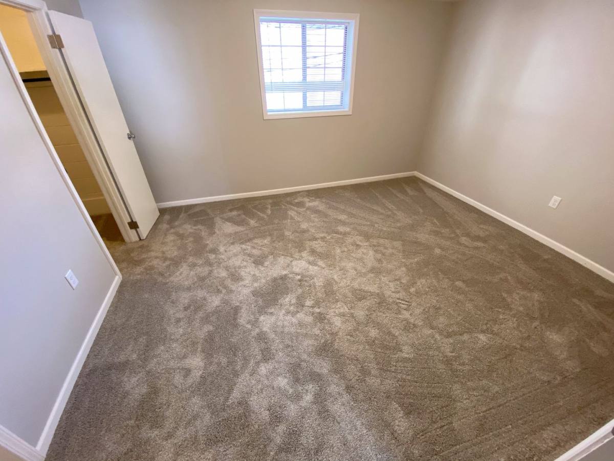 Apartment for rent at 1018-1020 Holloway St, Lafayette, IN 47905