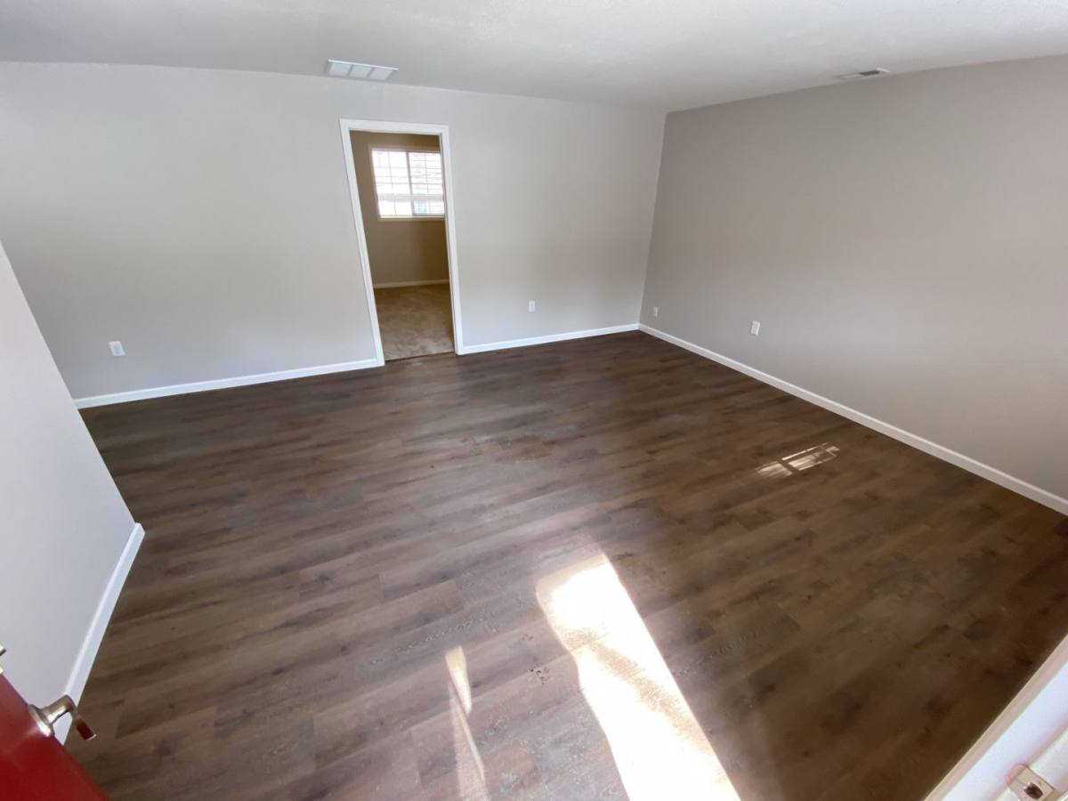 Apartment for rent at 1018-1020 Holloway St, Lafayette, IN 47905