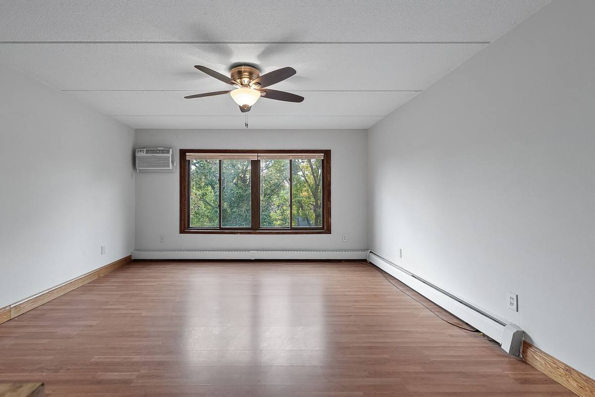Apartment for rent at 1011 Marshall St NE, Minneapolis, MN 55413