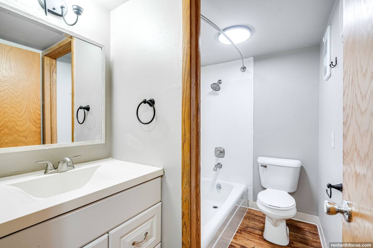 Apartment for rent at 835 Merritt Ave, Oshkosh, WI 54901