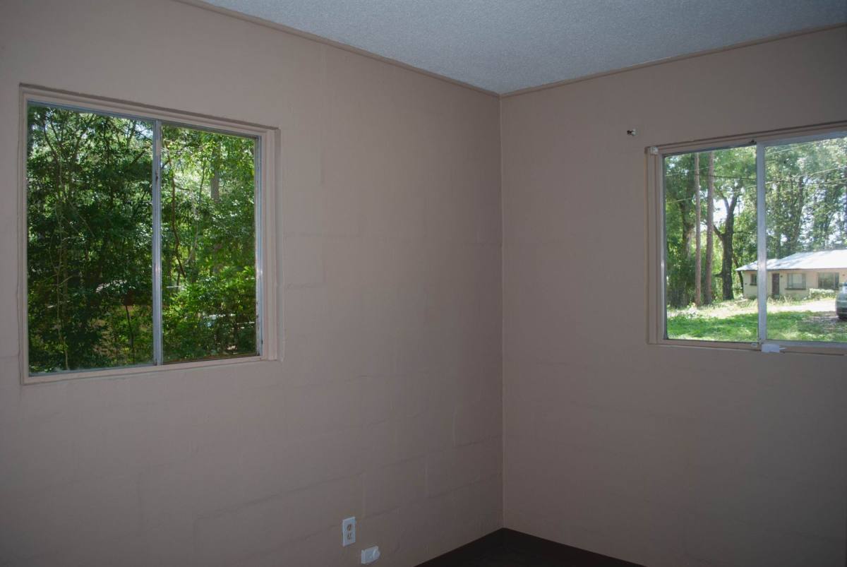 Townhouse for rent at 1702 Sunbeam Lane, Tallahassee, FL 32310