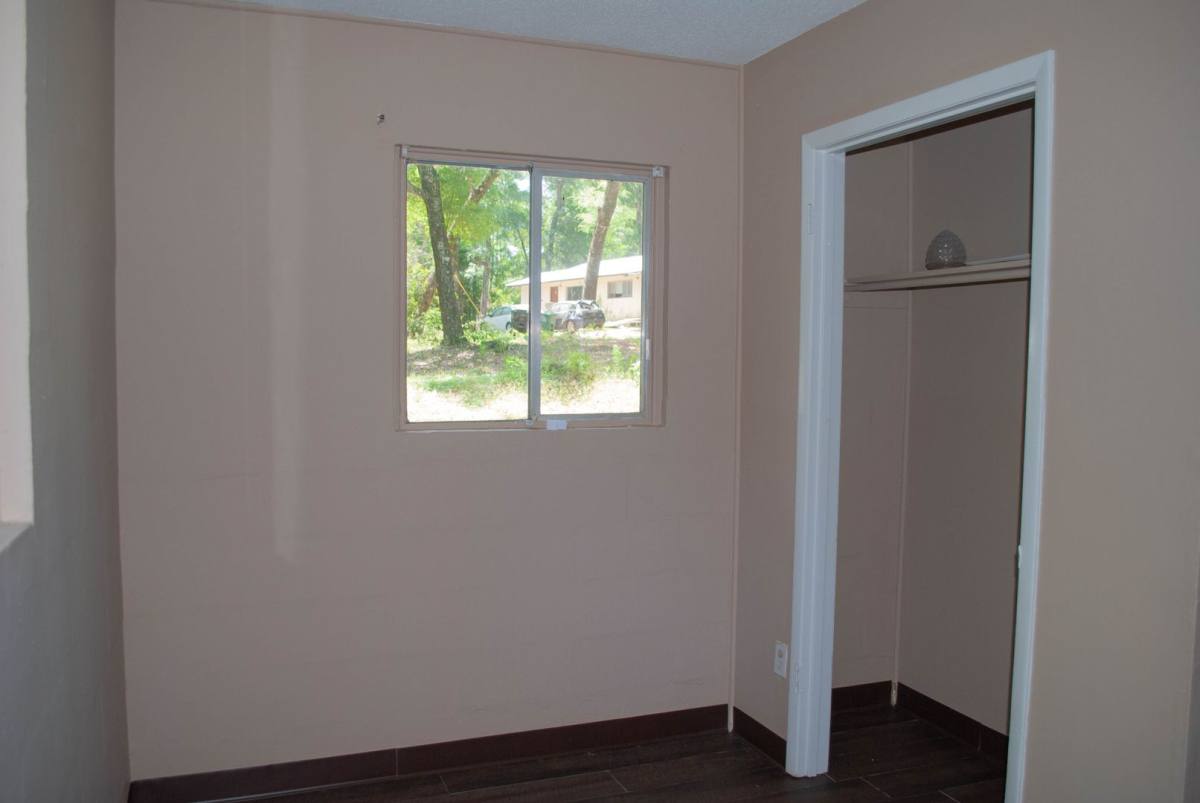 Townhouse for rent at 1702 Sunbeam Lane, Tallahassee, FL 32310