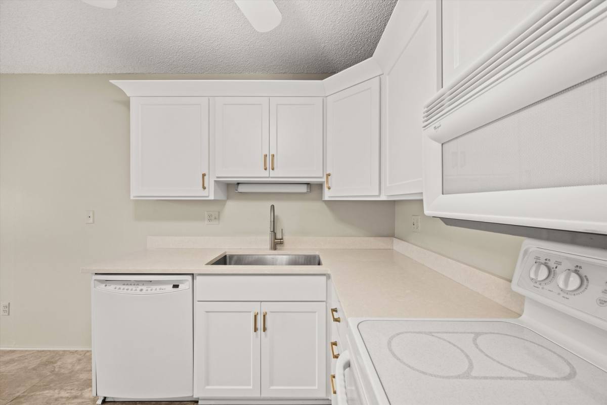 Apartment for rent at 7040 E Girard Ave, Denver, CO 80224