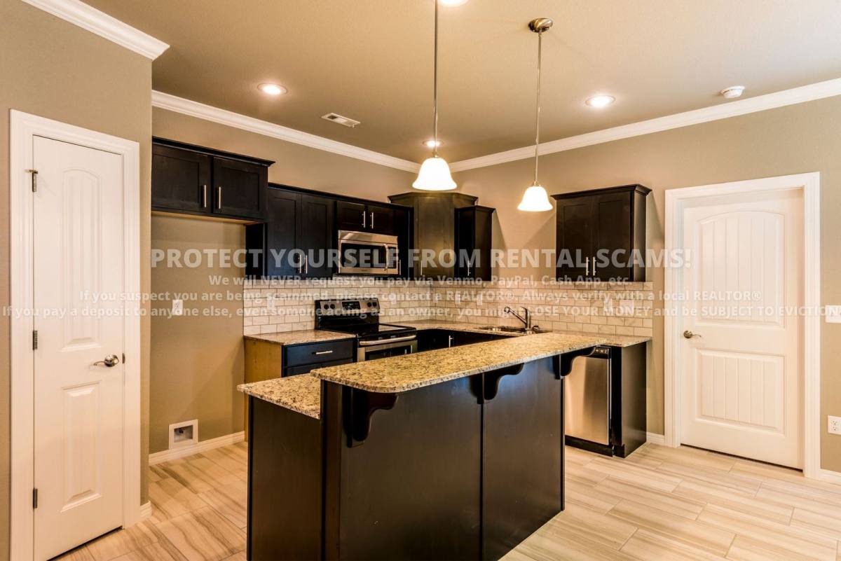 House for rent at 4757 W Wales Dr, Fayetteville, AR 72704