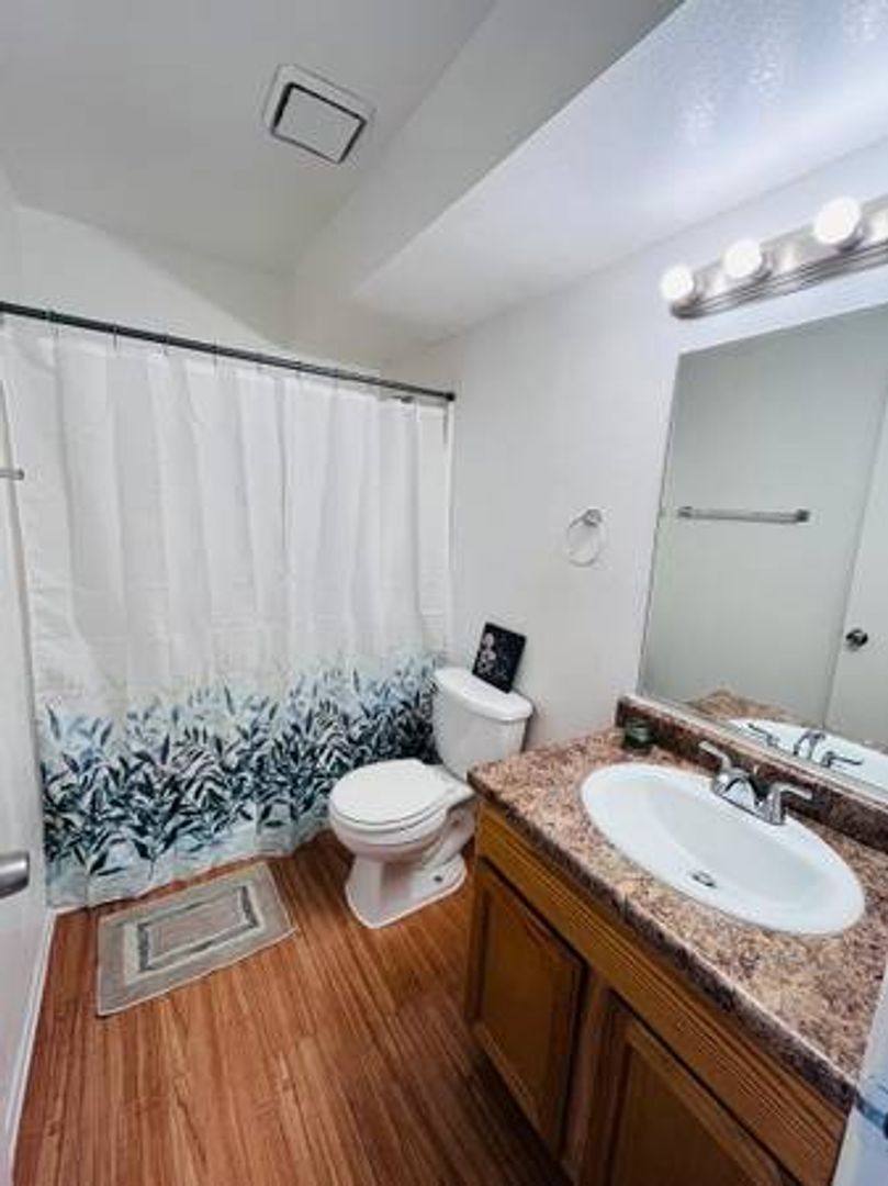 Apartment for rent at 450 W Kelso St, Tucson, AZ 85705