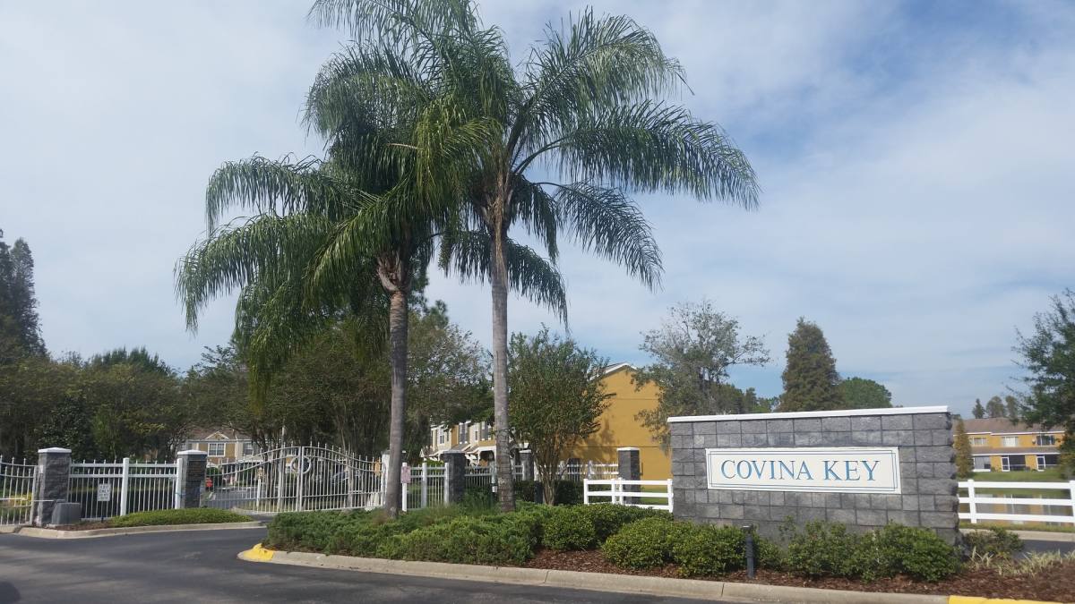 Townhouse for rent at 1406 Costa Mesa Dr, Wesley Chapel, FL 33543