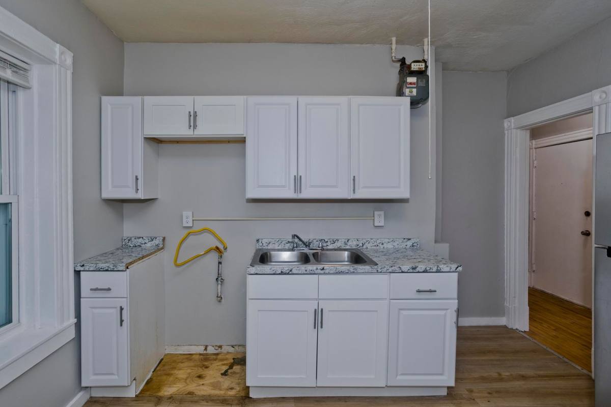 Apartment for rent at 199-203 Dickinson St, Springfield, MA 01108