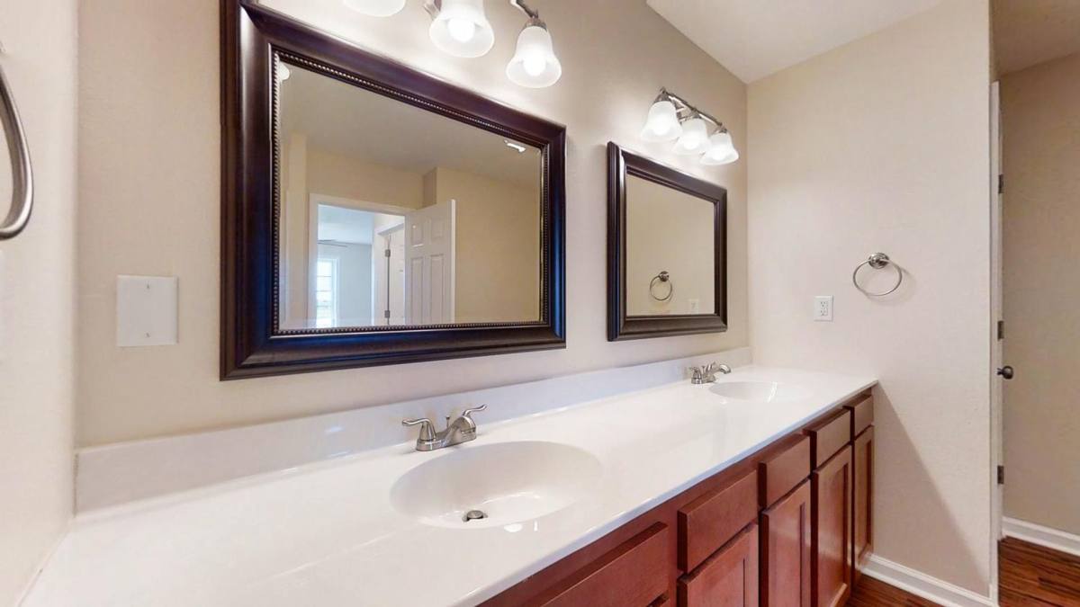 Apartment for rent at 901 Cates Dr, Mahomet, IL 61853
