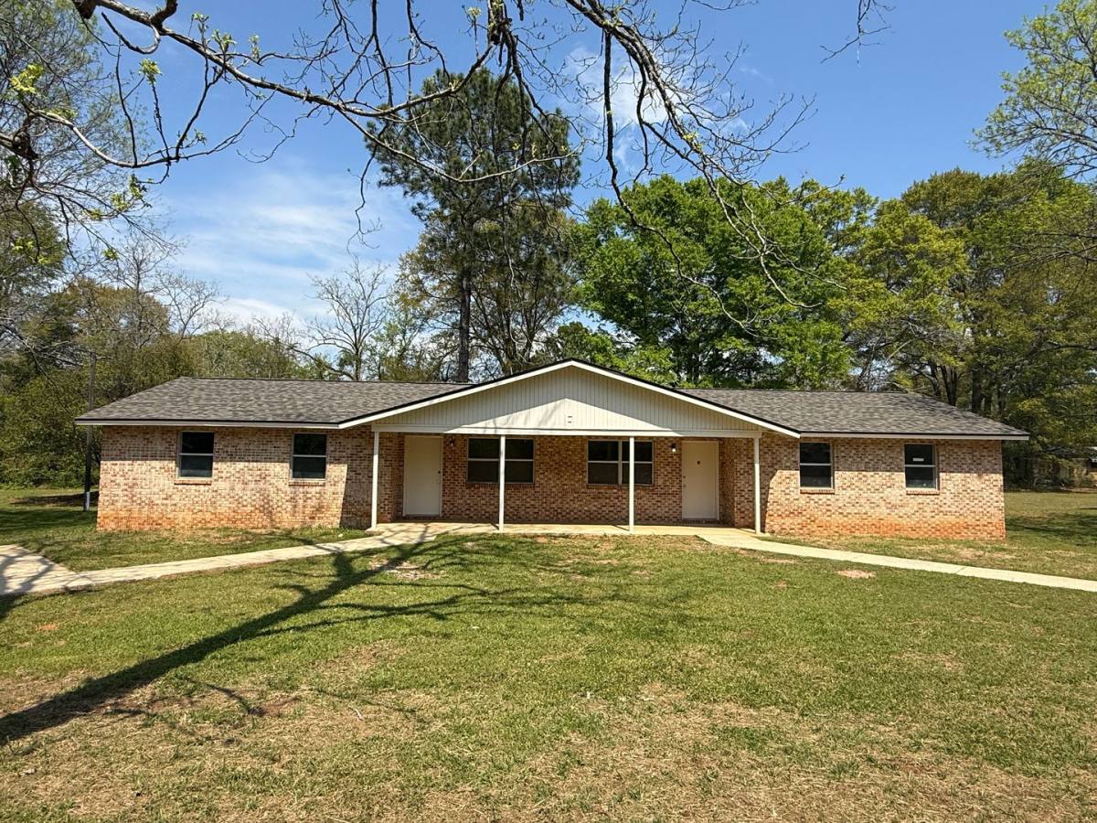 Apartment for rent at 262 Schley Circle, Richland, GA 31825