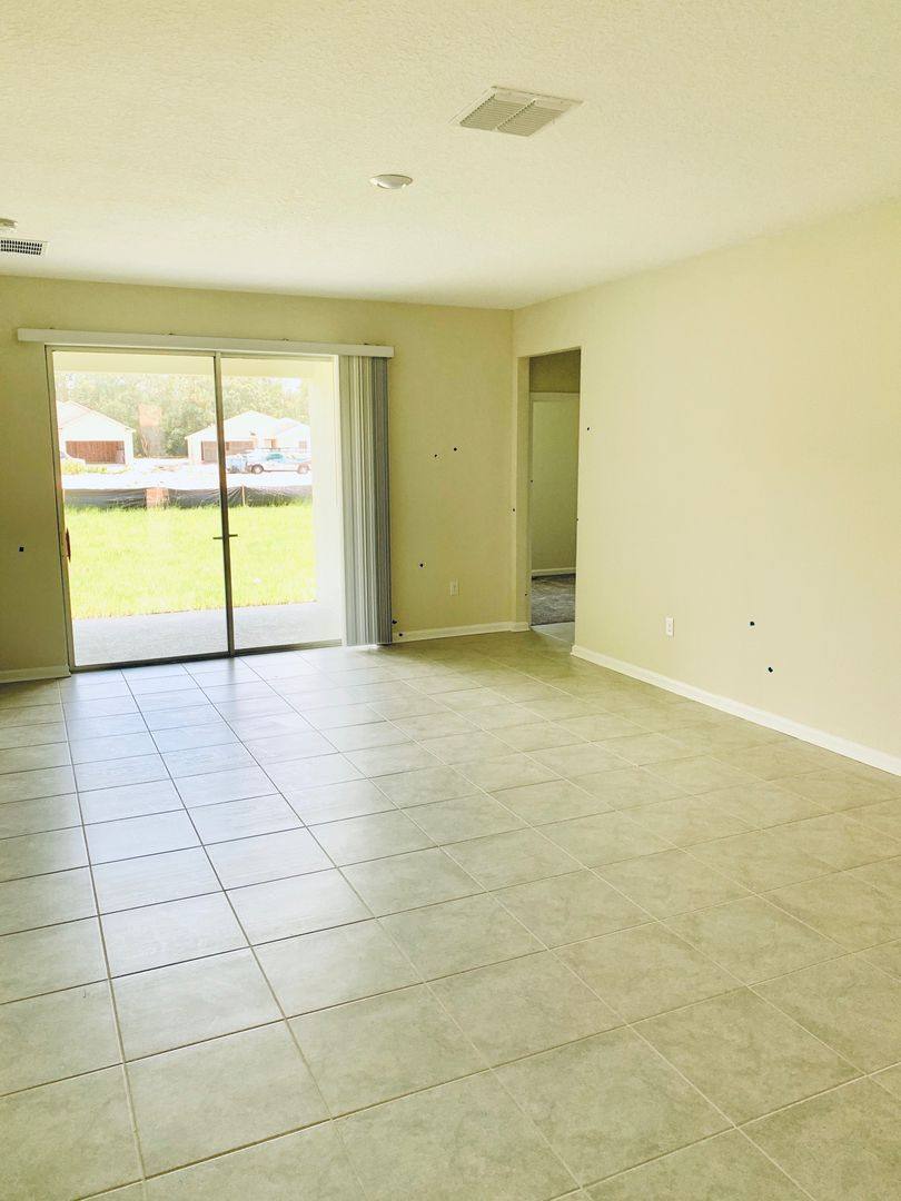 House for rent at 16440 Champlain St, Clermont, FL 34714