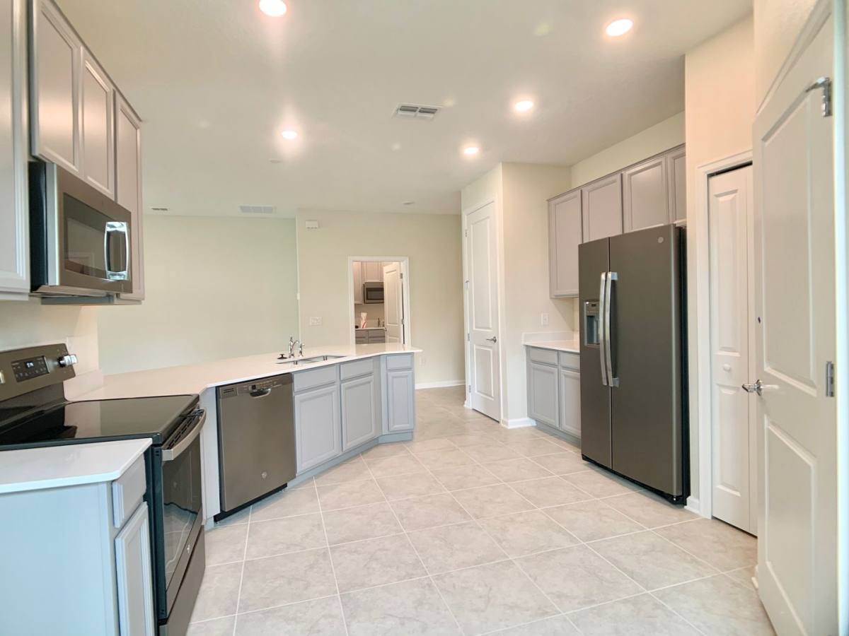 House for rent at 16440 Champlain St, Clermont, FL 34714