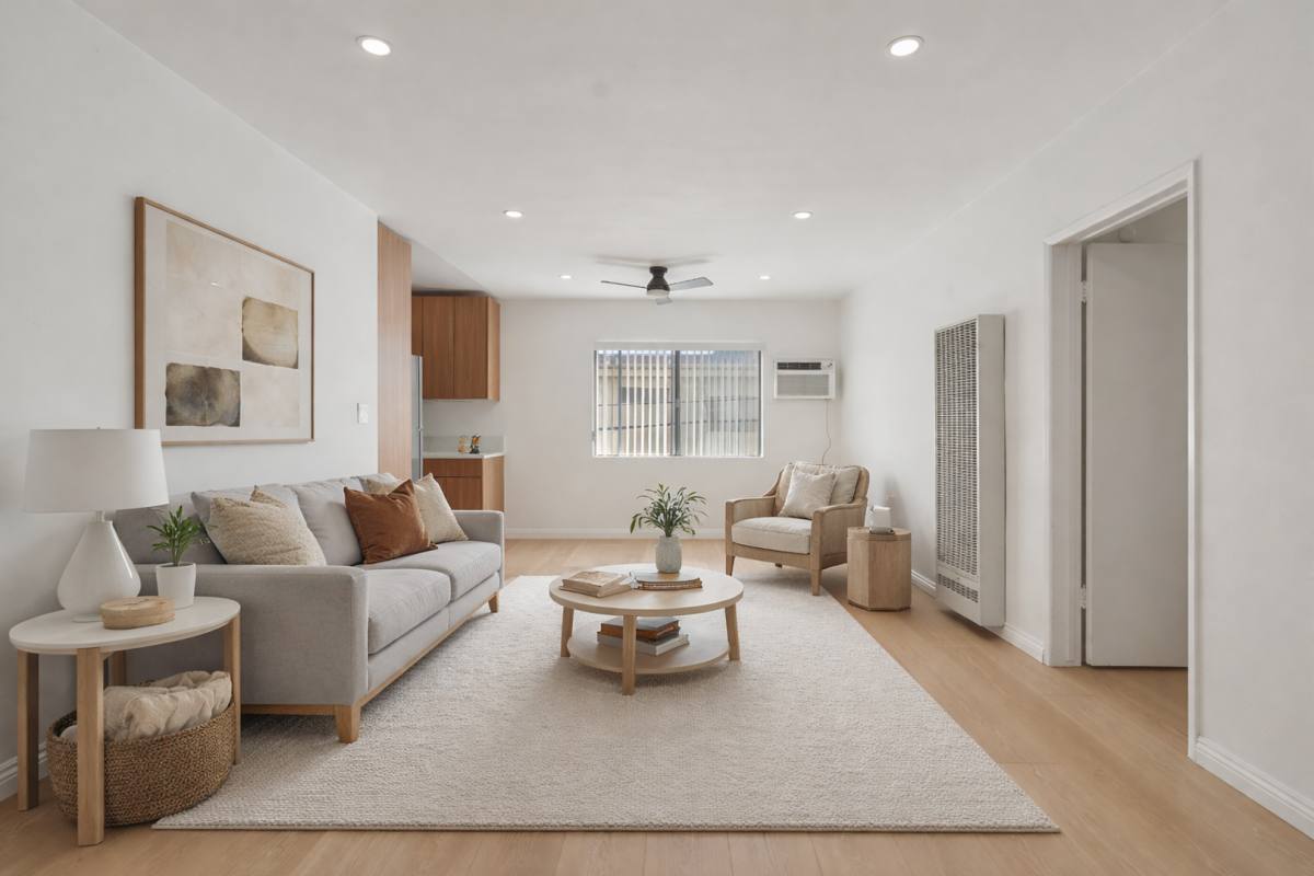 Apartment for rent at 3869 Tilden Ave, Culver City, CA 90232