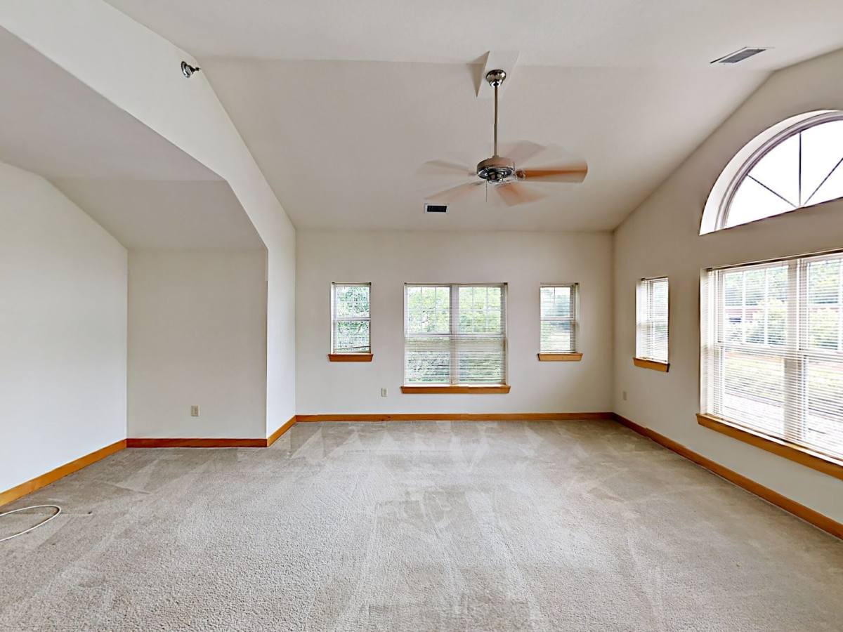 Apartment for rent at 2848 N Brookfield Rd, Brookfield, WI 53045