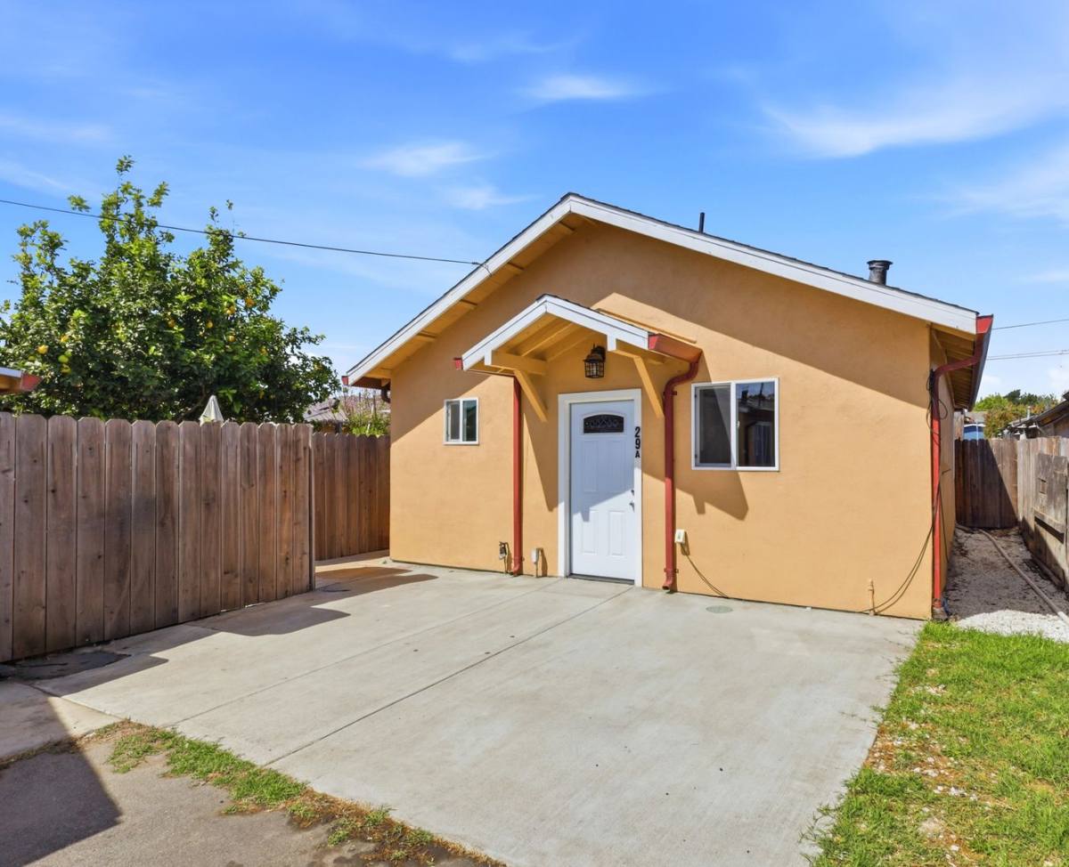 House for rent at 29-A Packard Lane, Watsonville, CA 95076