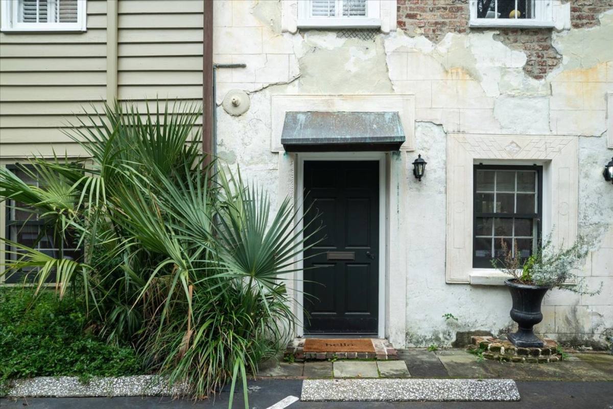 House for rent at 53 Hasell St #J, Charleston, SC 29401