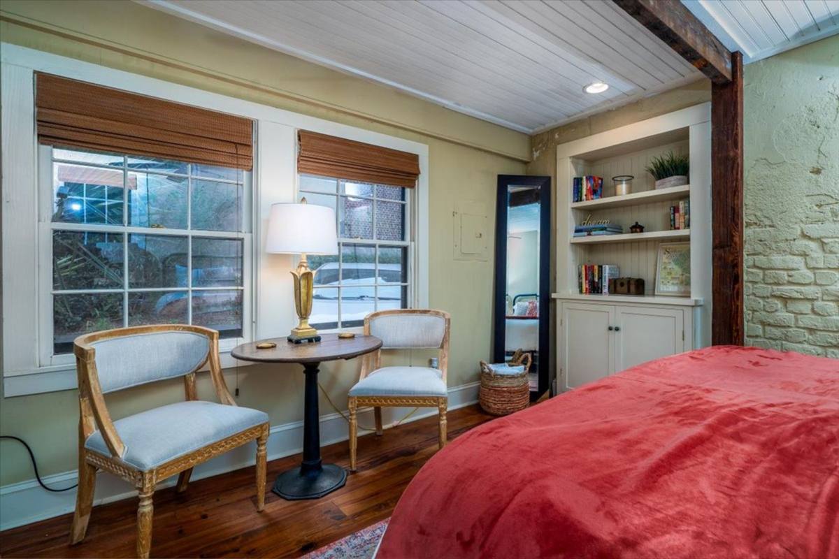 House for rent at 53 Hasell St #J, Charleston, SC 29401