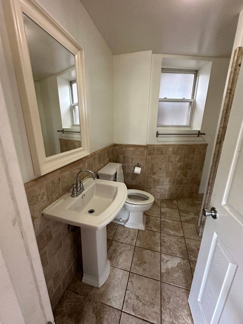 Apartment for rent at 2101 S Ashland Ave, Chicago, IL 60608