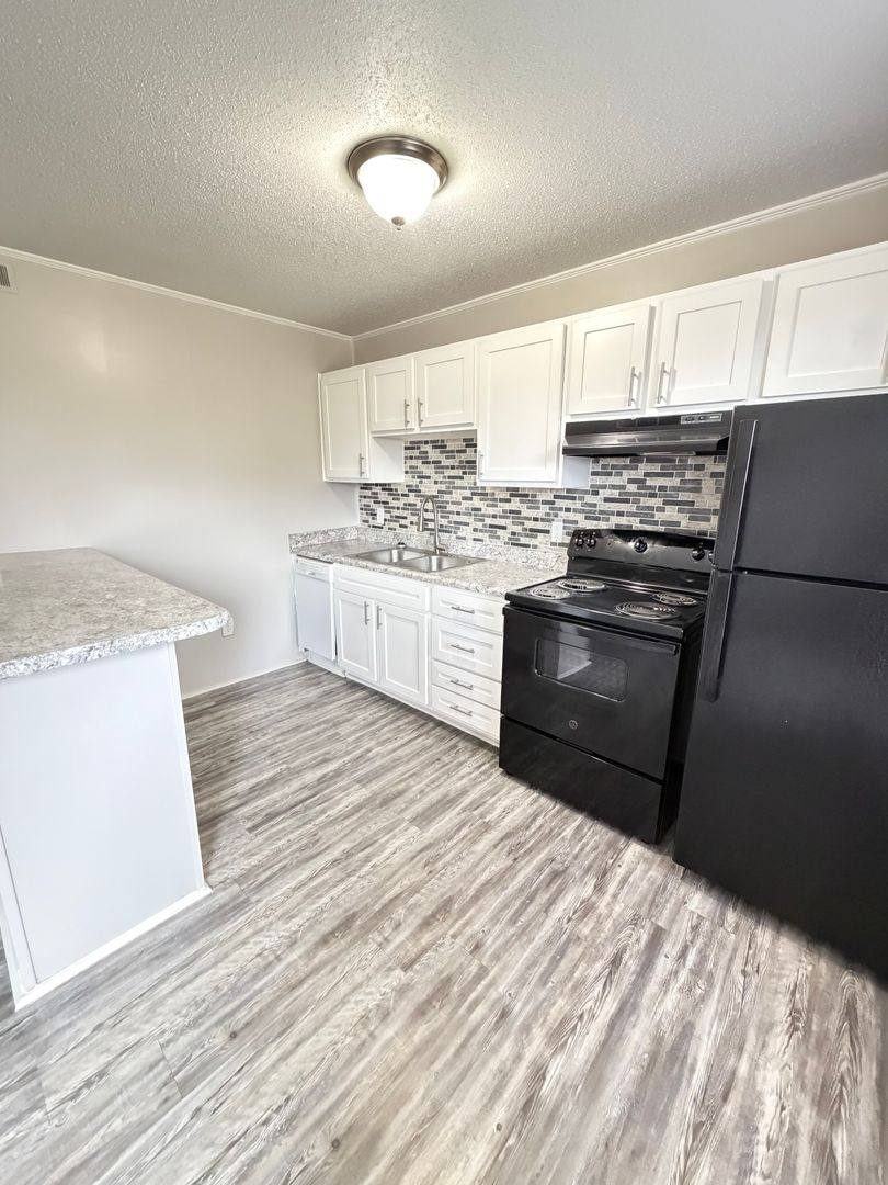 Apartment for rent at 1218 Claxton Ridge Dr, Kernersville, NC 27284
