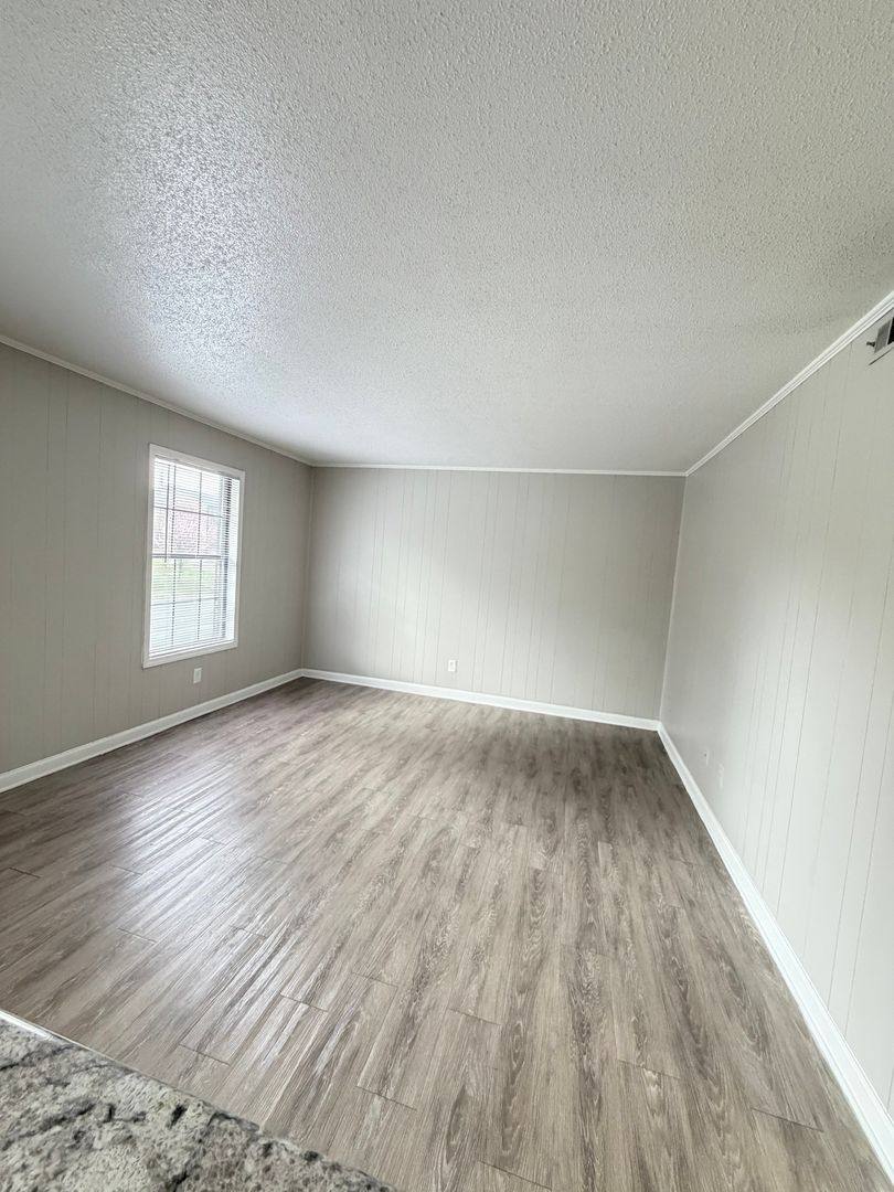 Apartment for rent at 502-B Springbrook Dr, Kernersville, NC 27284