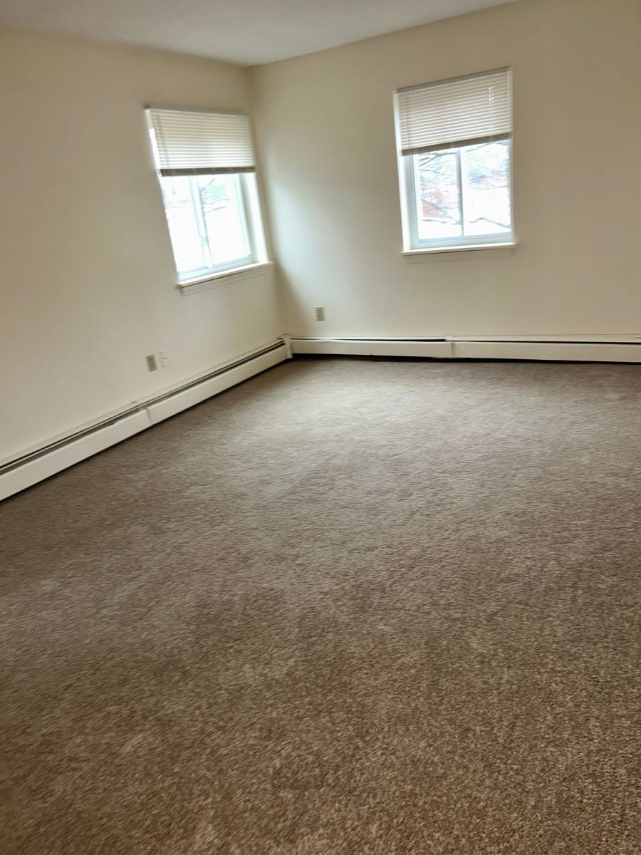 Apartment for rent at 875 S Porter St, Manchester, NH 03103