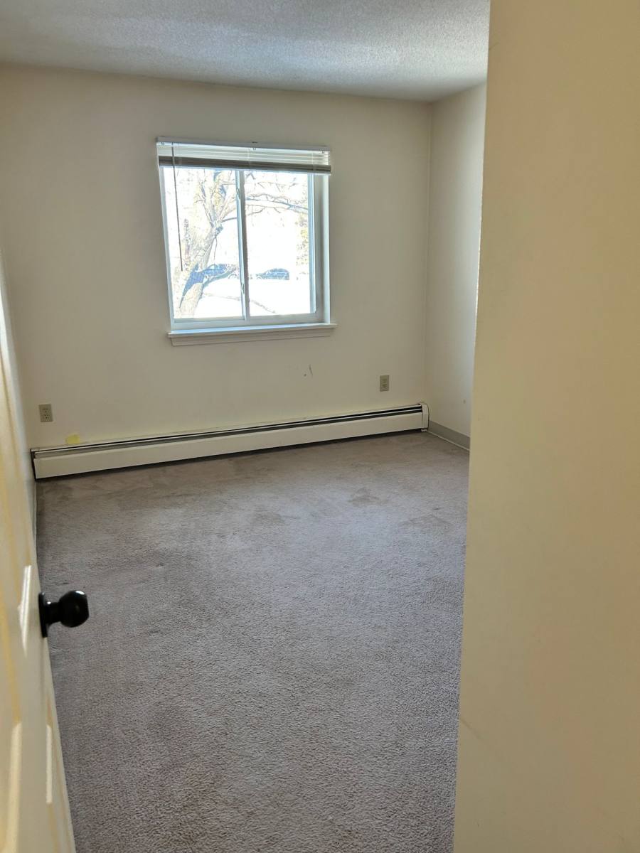 Apartment for rent at 875 S Porter St, Manchester, NH 03103