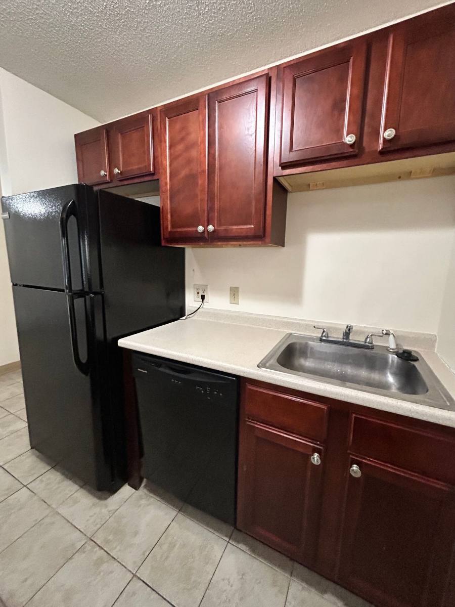 Apartment for rent at 875 S Porter St, Manchester, NH 03103
