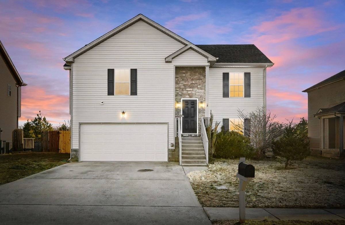 House for rent at 1304 Freedom Dr, Clarksville, TN 37042