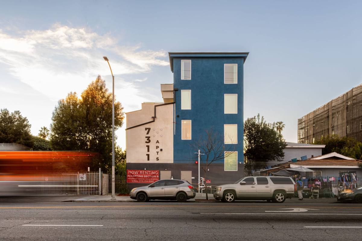Apartment for rent at 7311 S Broadway, Los Angeles, CA 90003