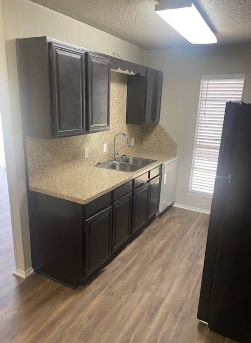 Apartment for rent at 1402 S Wall St, Belton, TX 76513