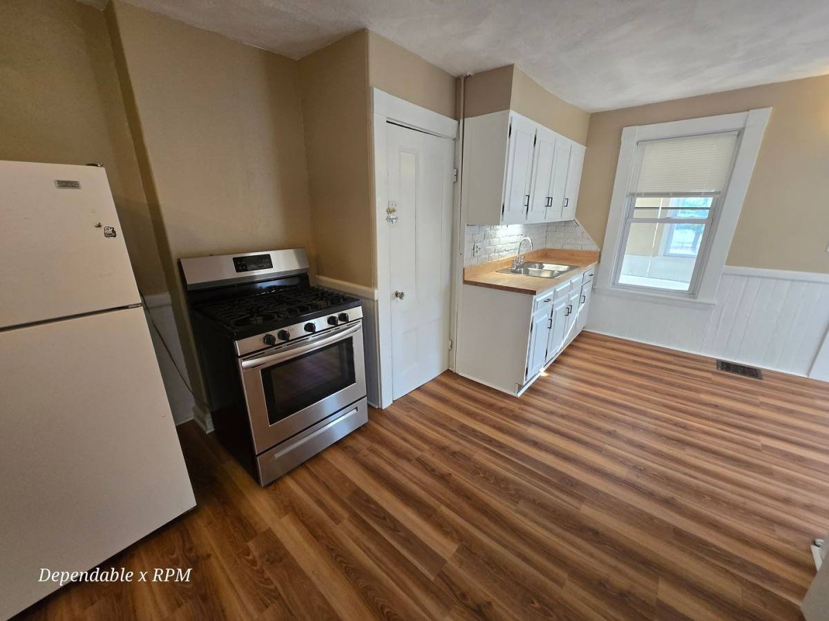 Apartment for rent at 234 Nahantan St, Norwood, MA 02062