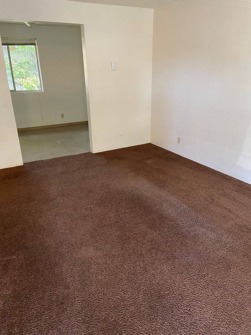 Apartment for rent at 711 733 Mill St, Springfield, OR 97477
